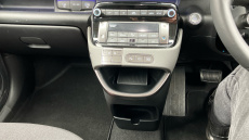 Hyundai INSTER 85kW 02 49kWh 5dr Auto Electric Hatchback